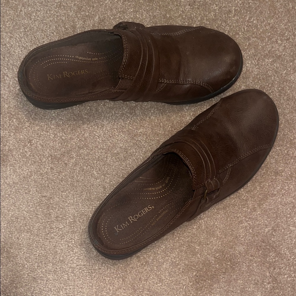 Kim Rogers Brown Loafers with Moccasin Design